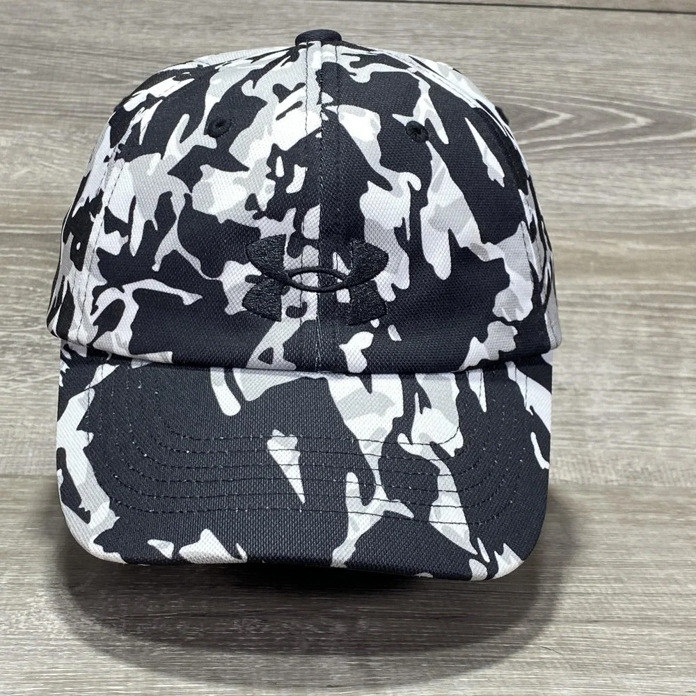 Under Armour Hat Cap Strap Back Youth OSFM Black White Camo Camouflage Polyester